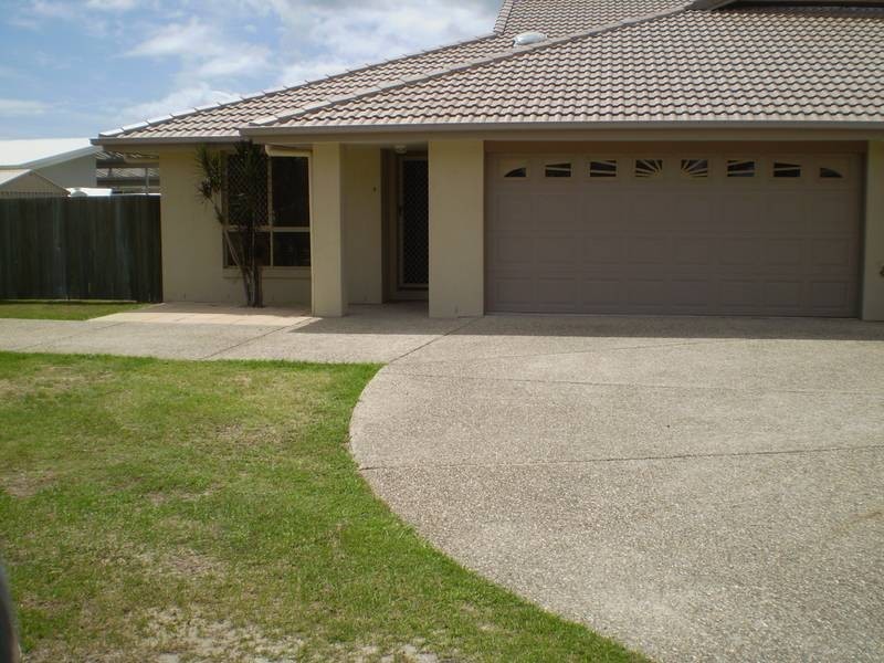 2/38 Flamingo Drive, Bribie Island QLD 4507