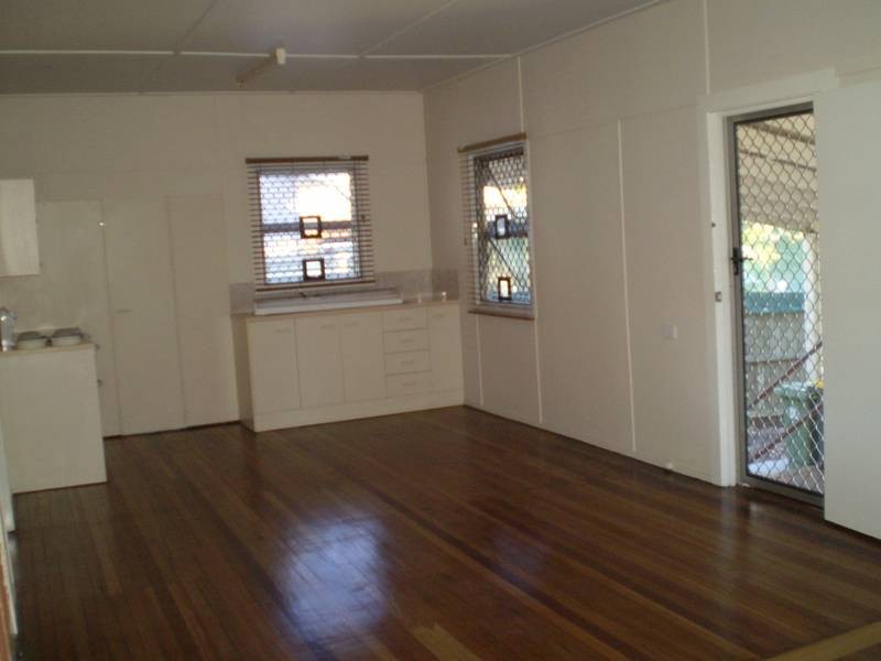 7 Winnett Street, Woorim QLD 4507