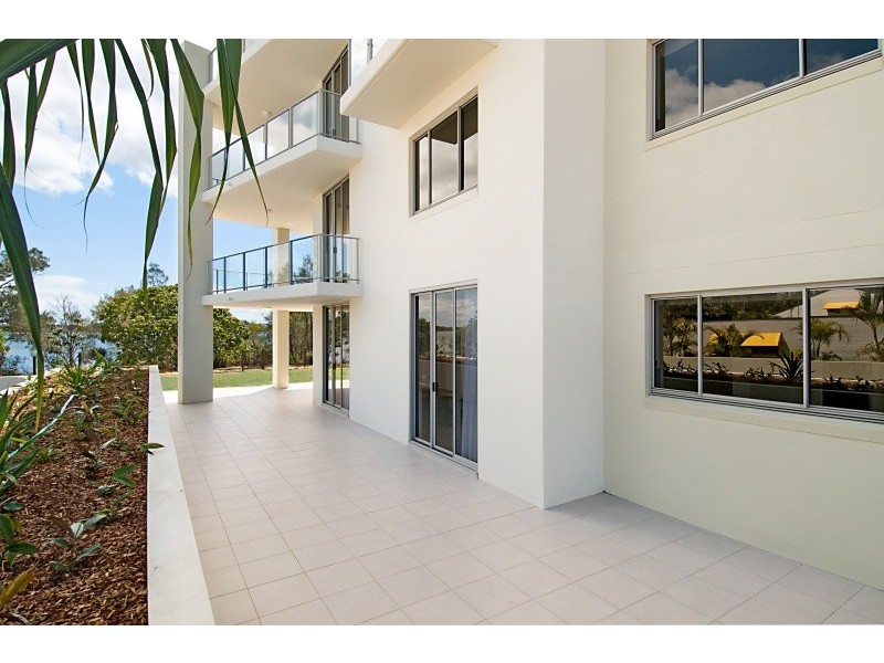 15/123 Spinnaker Drive, Sandstone Point QLD 4511