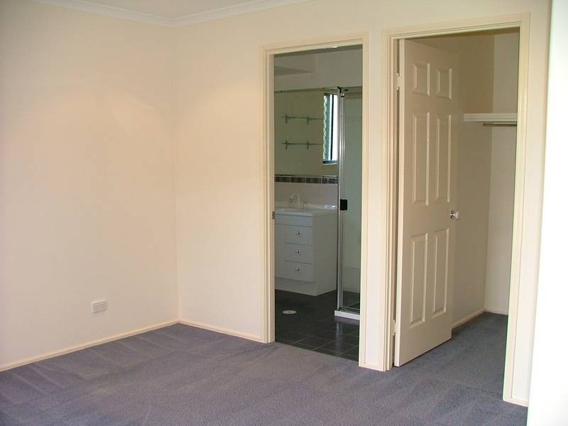 13 Bilinga Court, Sandstone Point QLD 4511