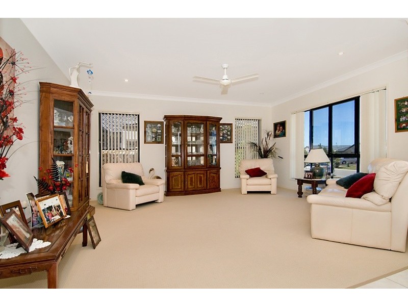 Sandstone Point QLD 4511