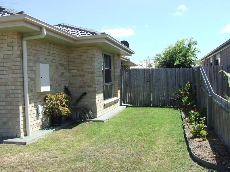 Sandstone Point QLD 4511