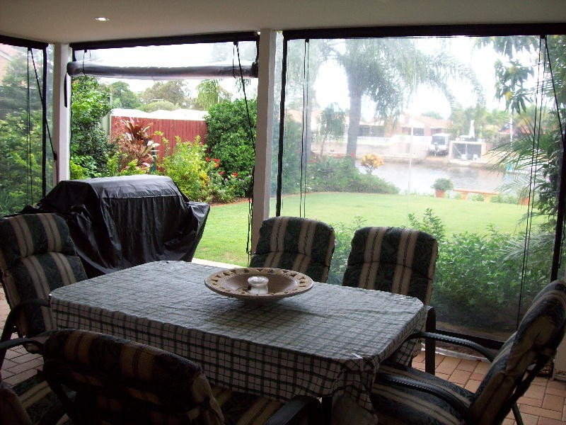 2/18 Hoya, Bribie Island QLD 4507