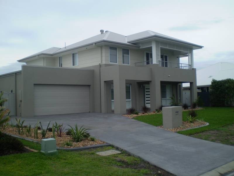 38 Kakadu, Banksia Beach QLD 4507