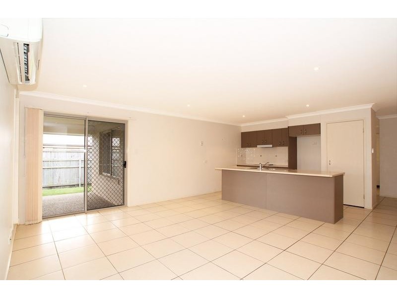 Sandstone Point QLD 4511