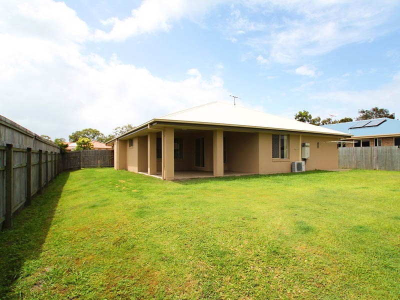 Sandstone Point QLD 4511