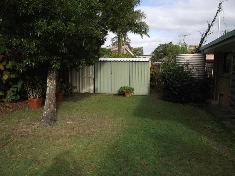 6 Elizabeth Batts Court, Banksia Beach QLD 4507