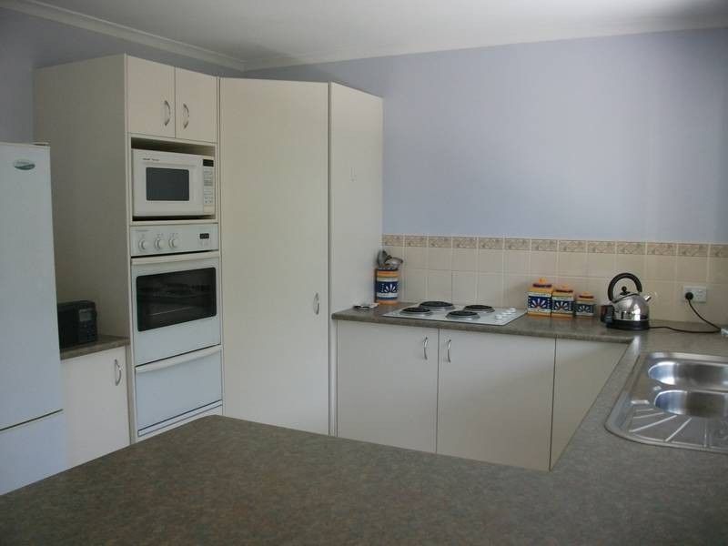 1/23 Spowers, Bongaree QLD 4507