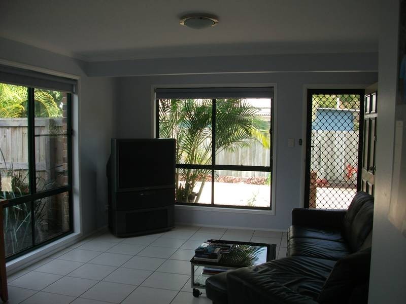 1/23 Spowers, Bongaree QLD 4507