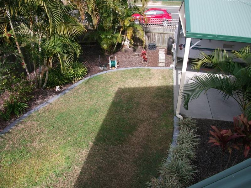 1/23 Spowers, Bongaree QLD 4507