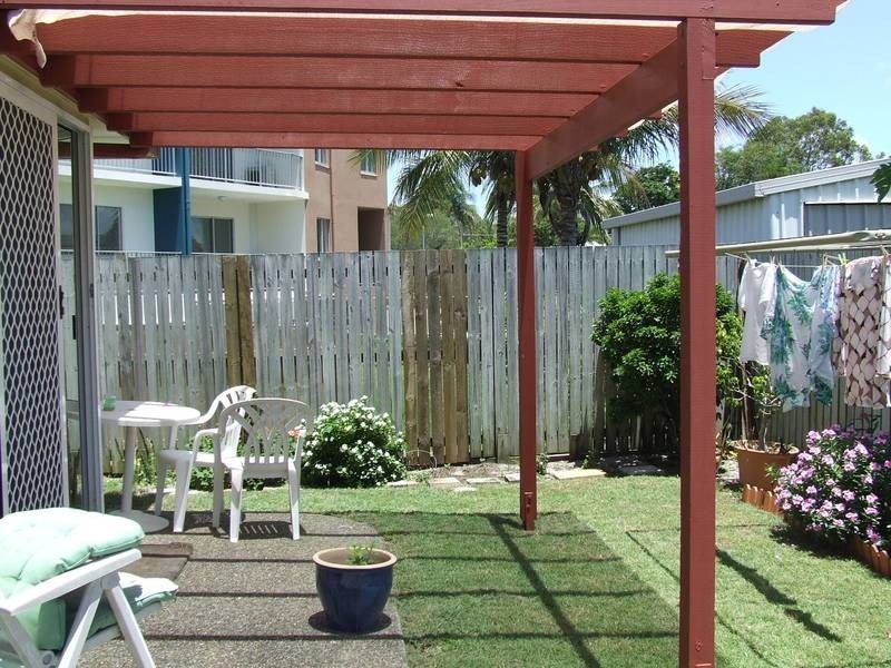 5/8 Warana Avenue, Bellara QLD 4507