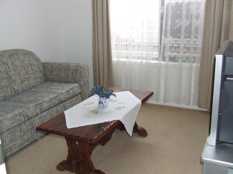 6 Dunwich Ct, Sandstone Point QLD 4511