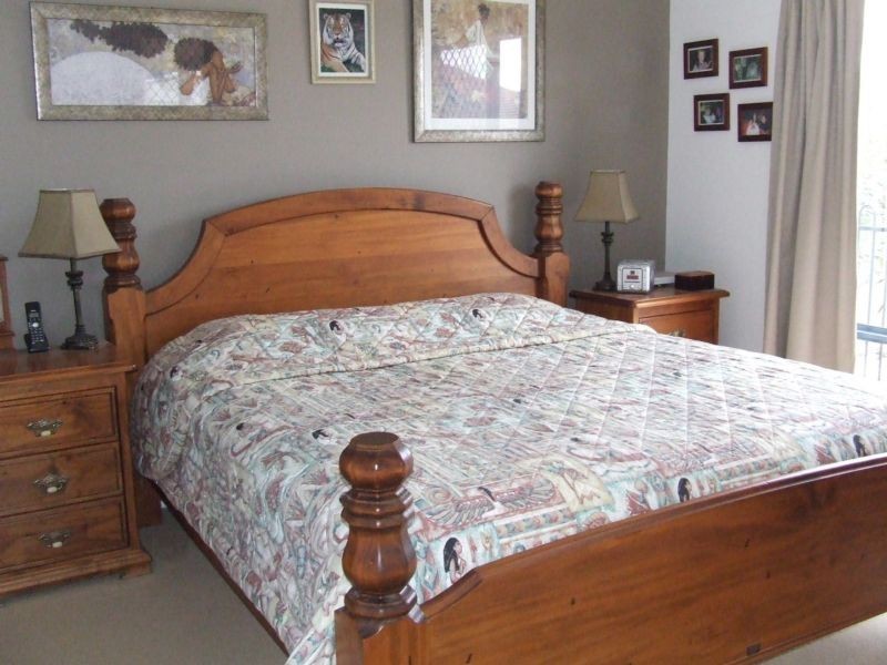 6 Dunwich Ct, Sandstone Point QLD 4511