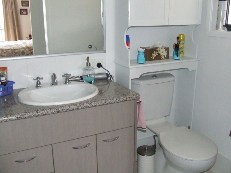 6 Dunwich Ct, Sandstone Point QLD 4511