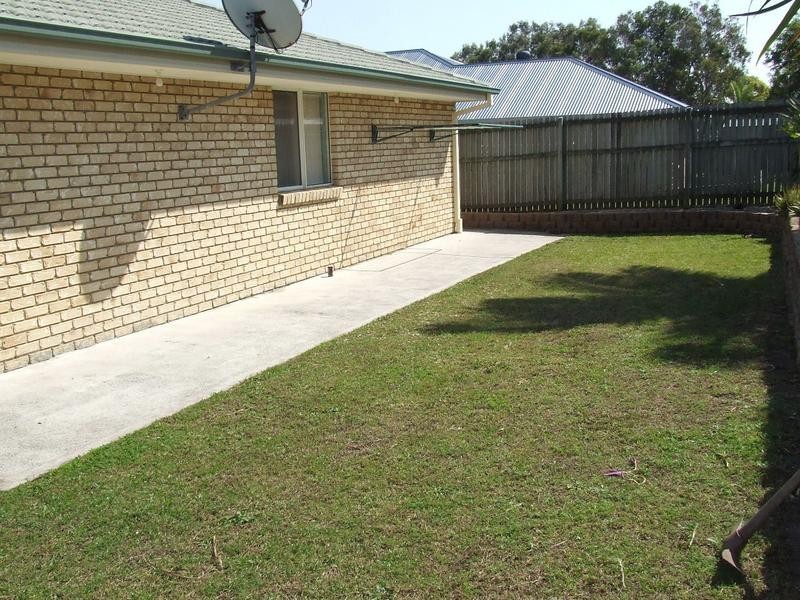 Sandstone Point QLD 4511