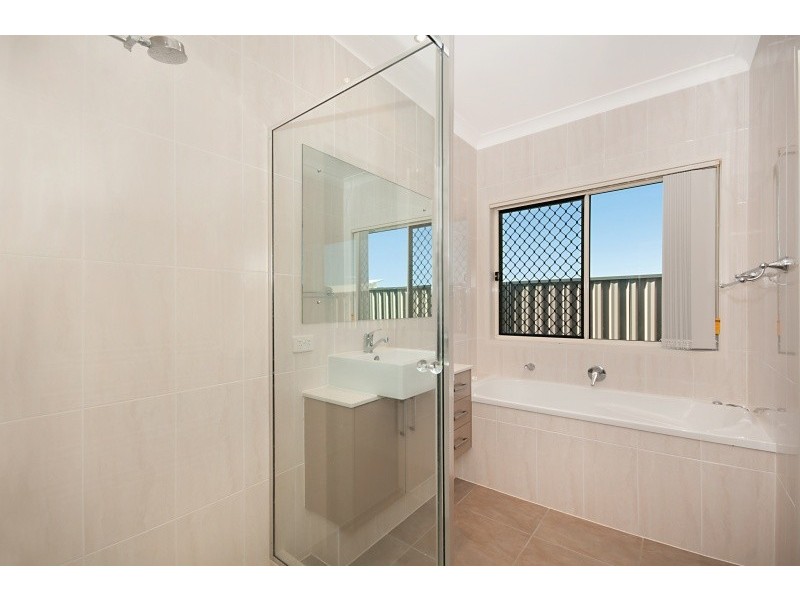 64 Pentas Drive, Bongaree QLD 4507
