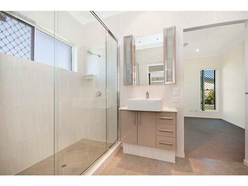 64 Pentas Drive, Bongaree QLD 4507