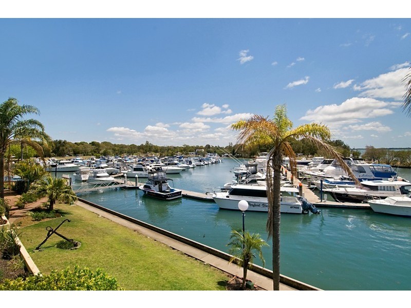 Sandstone Point QLD 4511