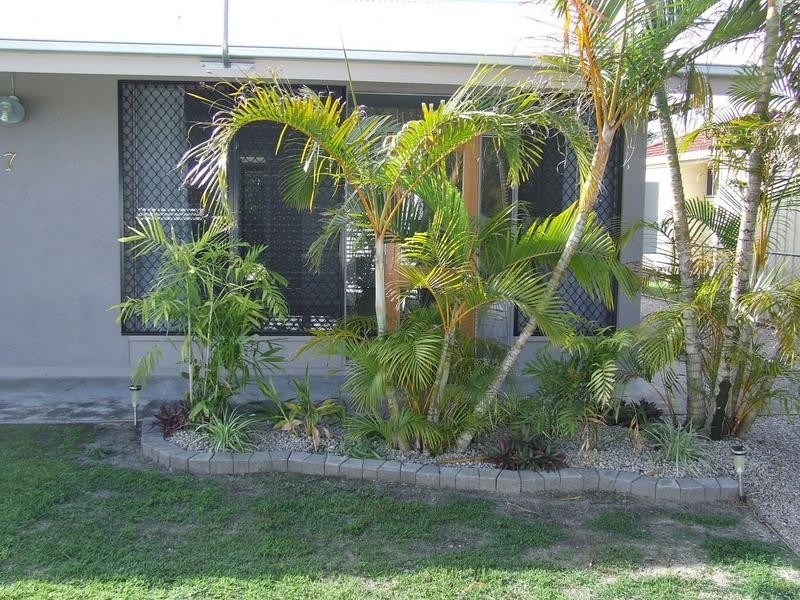 7 Crane Street, Bongaree QLD 4507