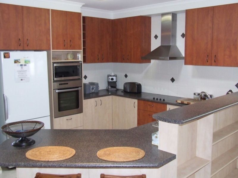 Sandstone Point QLD 4511