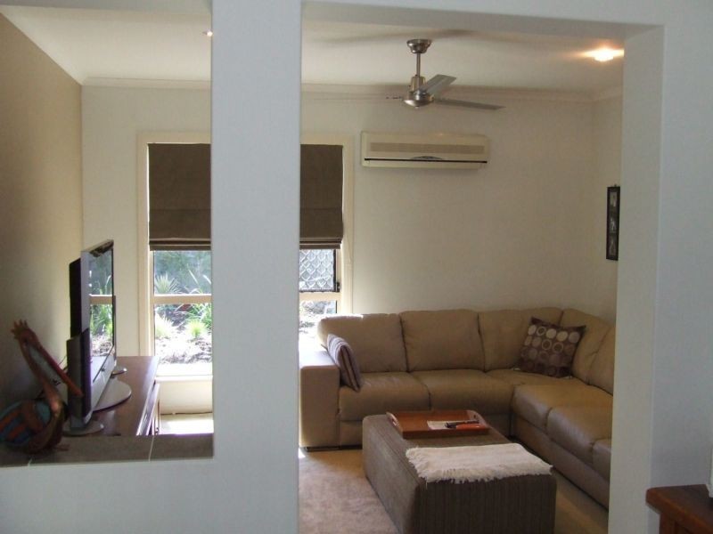 Sandstone Point QLD 4511