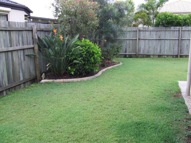 264 Bestmann Road, Sandstone Point QLD 4511