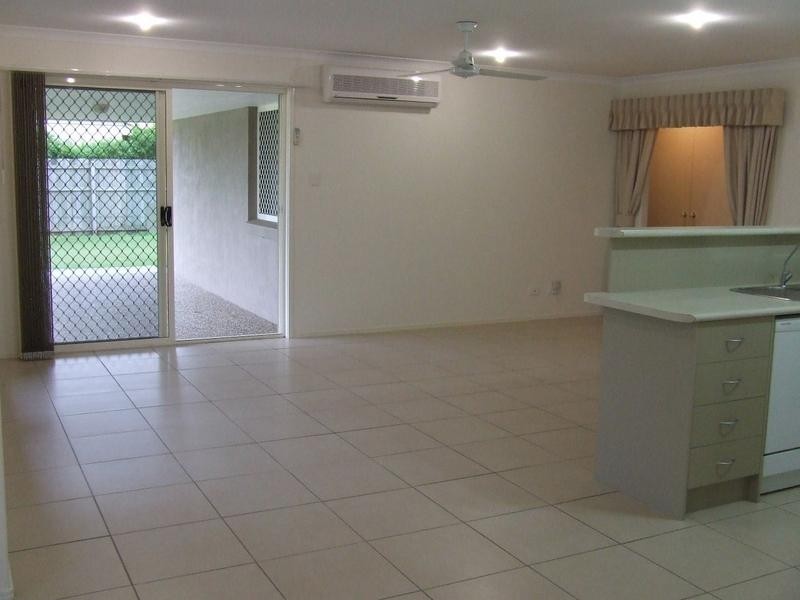 264 Bestmann Road, Sandstone Point QLD 4511