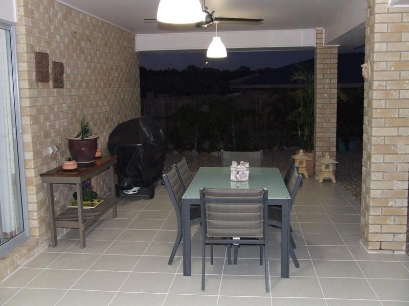 Sandstone Point QLD 4511