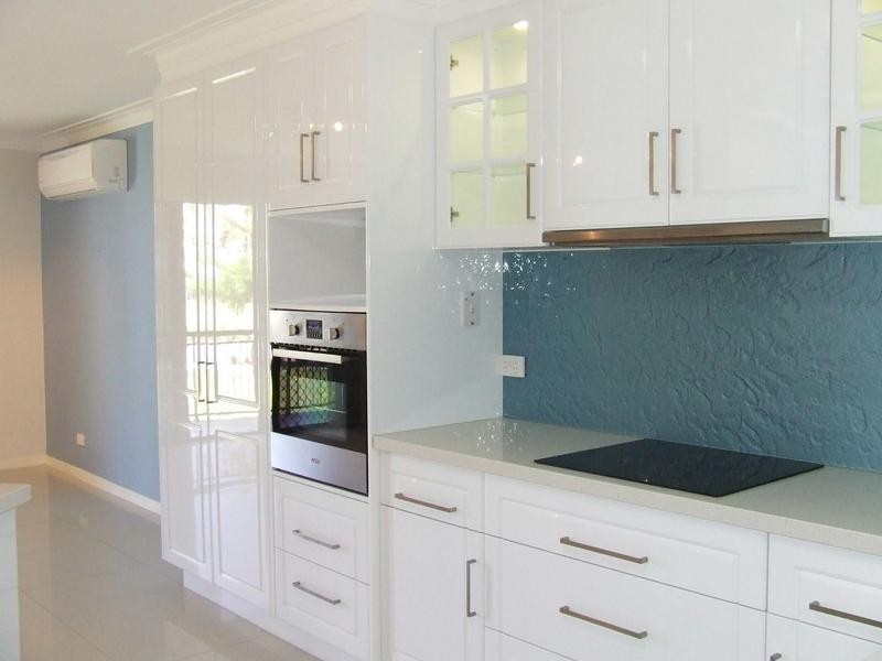 2/15 Toorbul Street, Bongaree QLD 4507