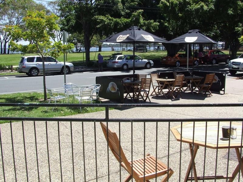 2/15 Toorbul Street, Bongaree QLD 4507