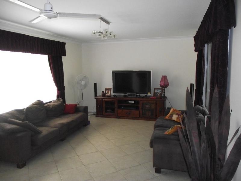 Sandstone Point QLD 4511