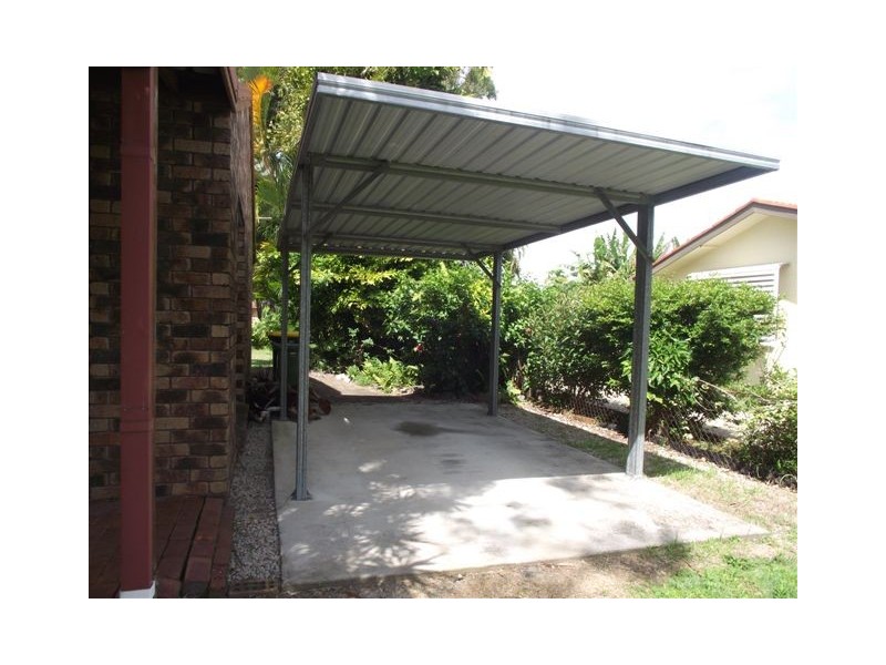 127 Goodwin Drive, Bongaree QLD 4507