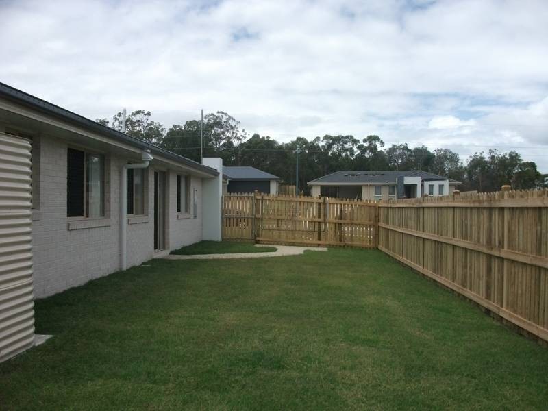 19 Watergum, Sandstone Point QLD 4511