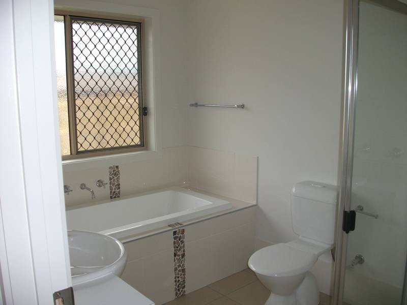 19 Watergum, Sandstone Point QLD 4511