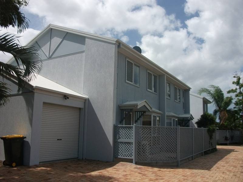 1/17 Rosella, Bongaree QLD 4507