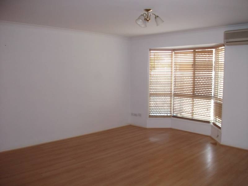 1/17 Rosella, Bongaree QLD 4507