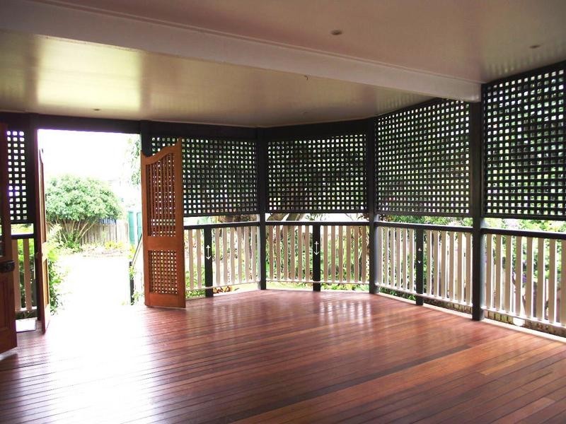 36 Cumming Street, Bongaree QLD 4507