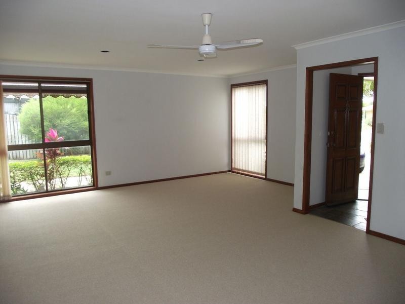 19 Jacaranda Street, Bongaree QLD 4507