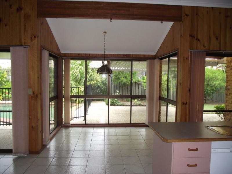 19 Jacaranda Street, Bongaree QLD 4507