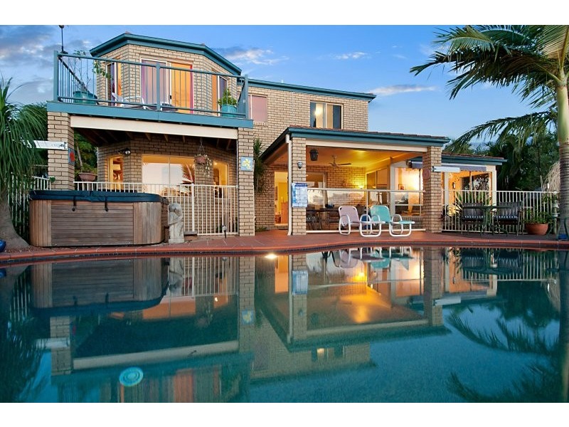 59 Avon Avenue, Banksia Beach QLD 4507