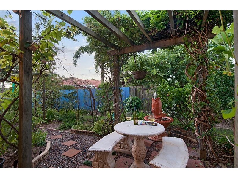 59 Avon Avenue, Banksia Beach QLD 4507