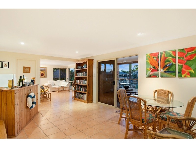 59 Avon Avenue, Banksia Beach QLD 4507