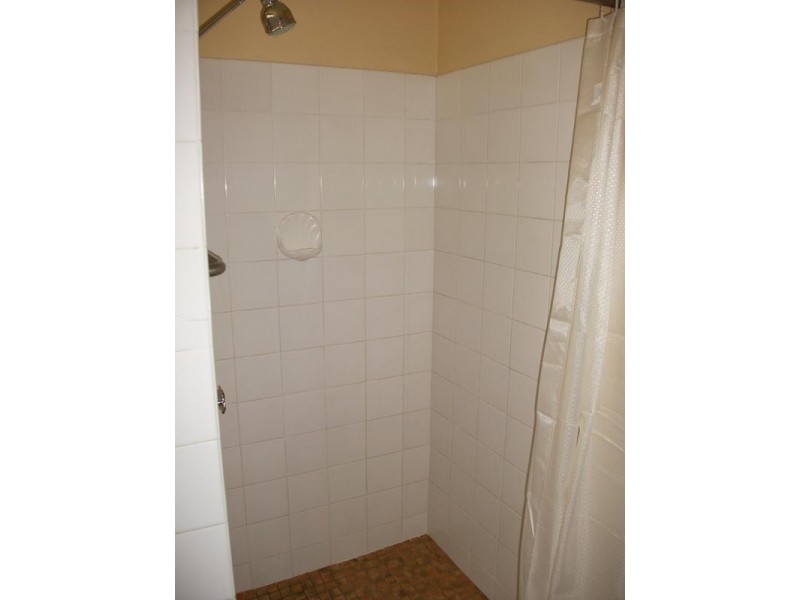 7 Crane, Bongaree QLD 4507