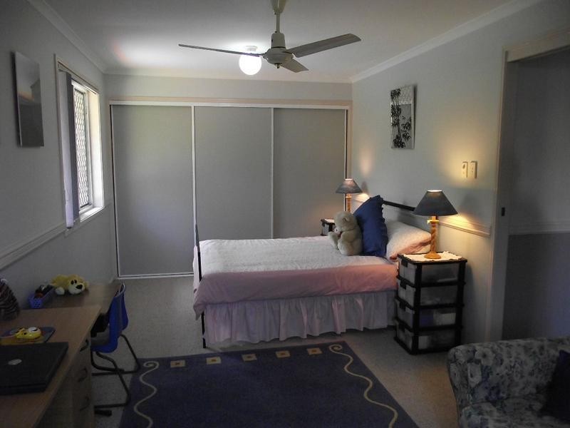 Sandstone Point QLD 4511