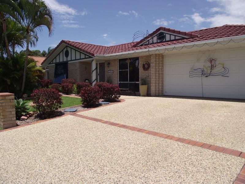 Sandstone Point QLD 4511