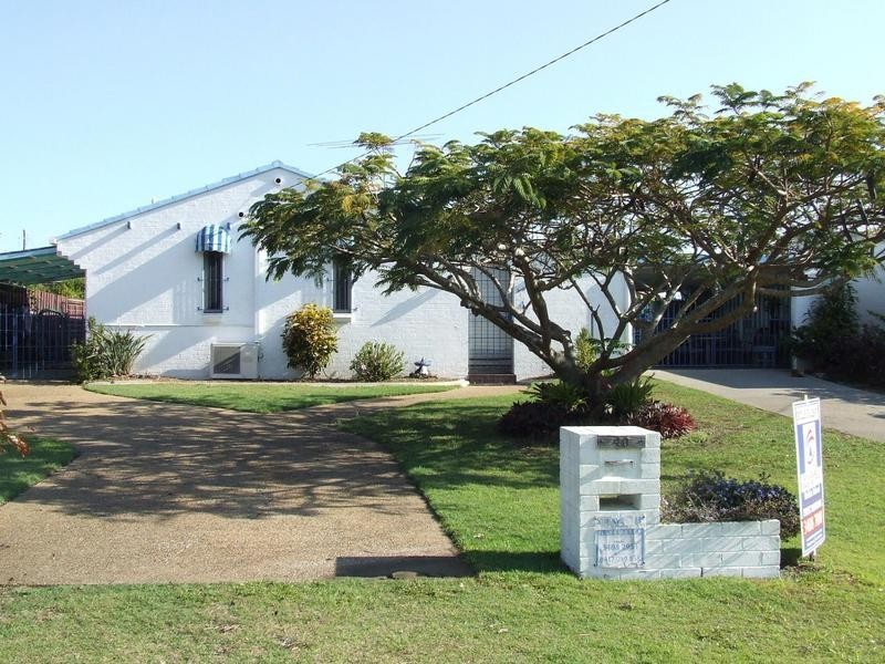 40 Ford, Bongaree QLD 4507