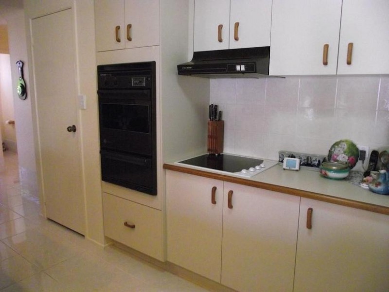 Sandstone Point QLD 4511