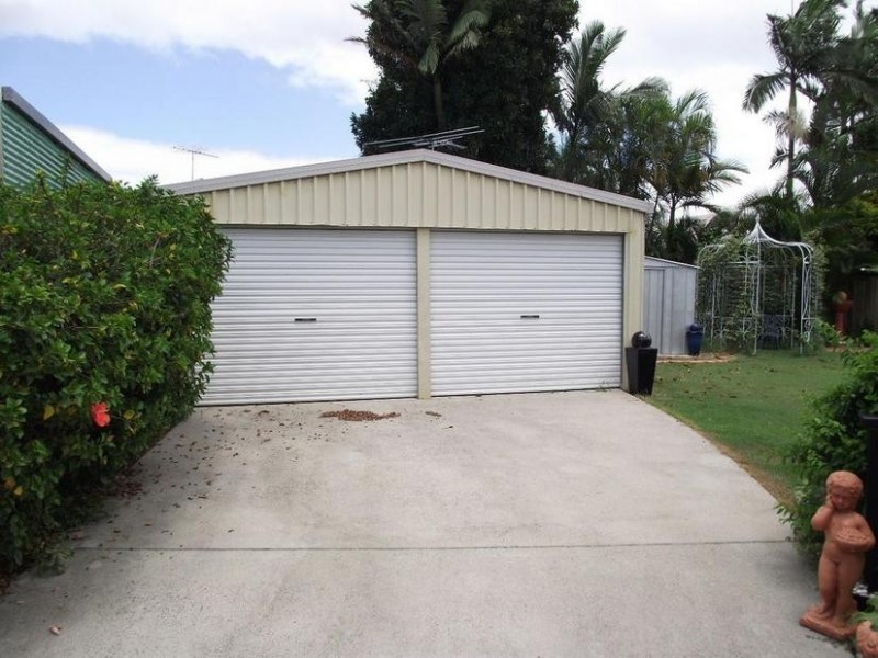 Sandstone Point QLD 4511