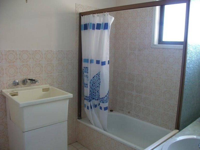 3/20 Winston, Bongaree QLD 4507