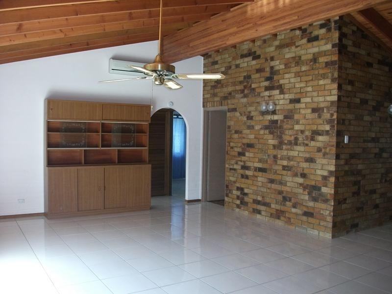 4 Taylor, Bongaree QLD 4507